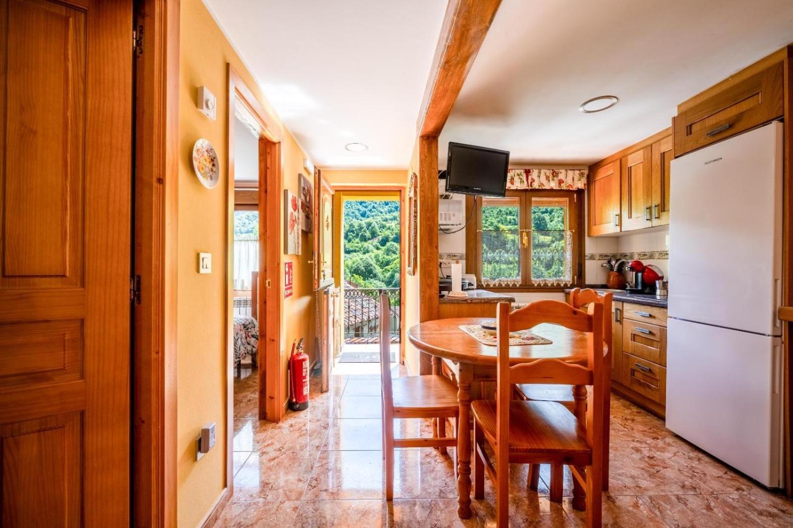 Вилла Casa En Campo De Касо Экстерьер фото